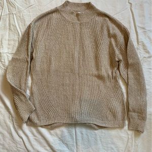 Old navy sweater